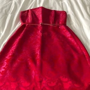 Laundry by Shelli Segal brocade dress